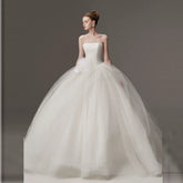 Xmsli | French Princess Tubeless Wedding Dress with Simple Puff Skirt and Fantasy Floral Details, Ethereal Bride Gown with Gauze