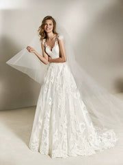 Xmsli | Simple Lace V-Neck Wedding Dress with Trailing Princess Gown, Slim Fit Fairy French Bride Dress
